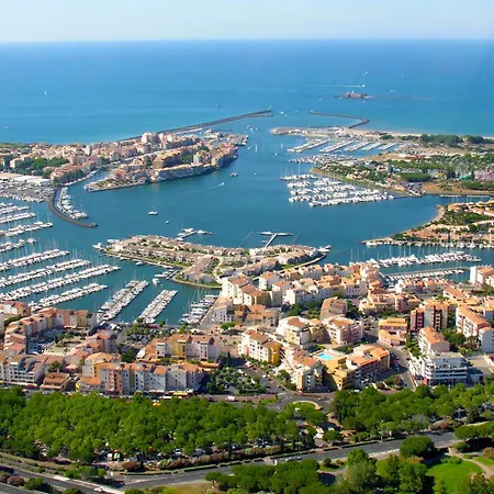 Les Maldives E By Interhome Apartment Agde
